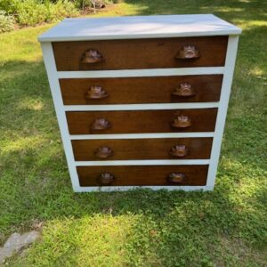 Oak Antique chest of drawers